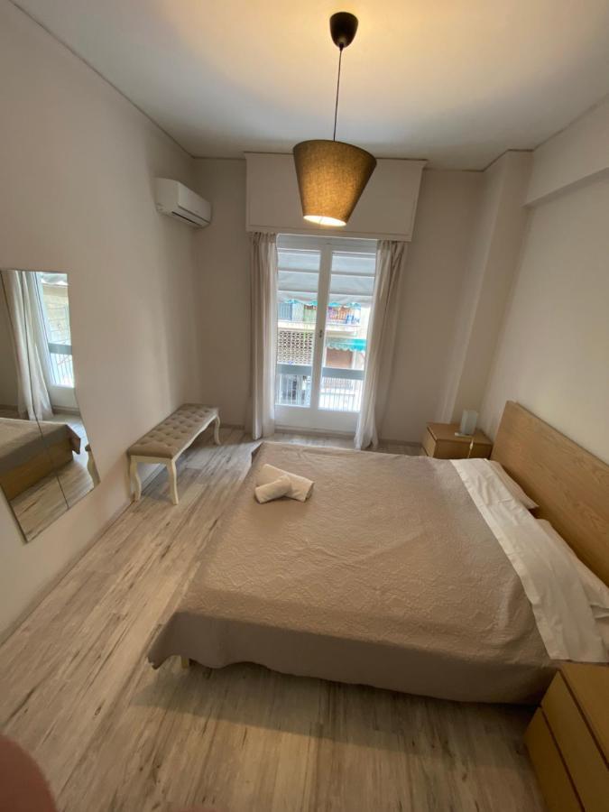 Lovely Apartment/1Bedroom Next To Metro Athens Exterior photo