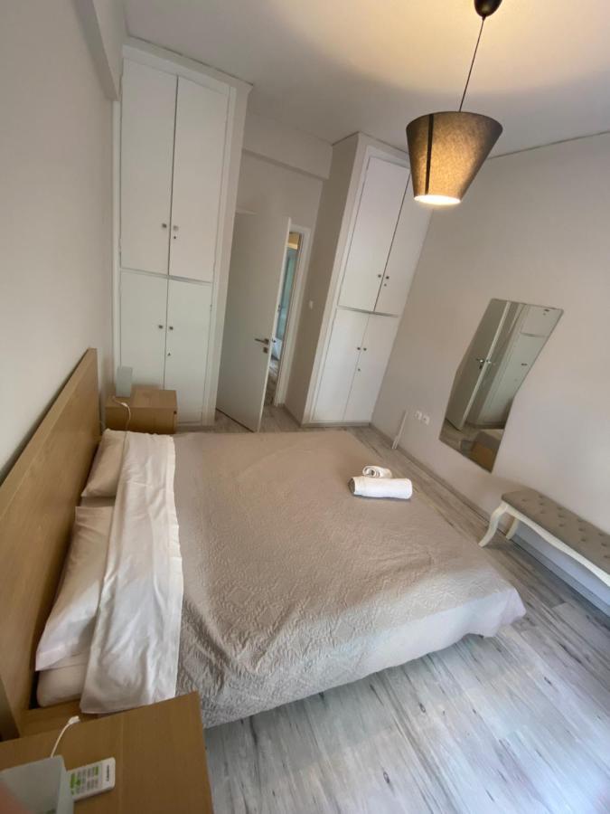 Lovely Apartment/1Bedroom Next To Metro Athens Exterior photo